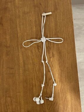 cyber wired headphones chinese knot hair clip